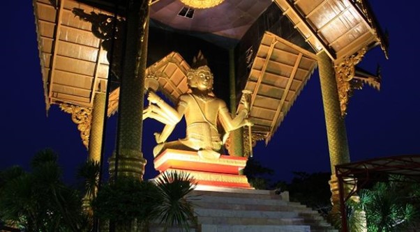 Patung Buddha 4 Wajah